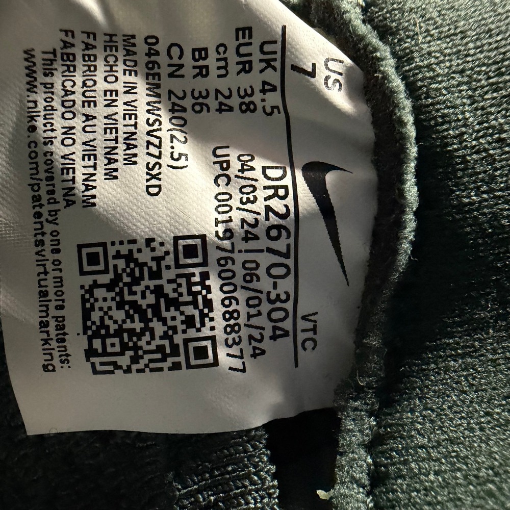 Nike ReactX Infinity‎ Run 4 Green Jade DR2670-304 Womens 7 Mens 5.5 brand New - Picture 5 of 8
